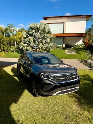 VOLKSWAGEN TAOS 1.4 250 TSI TOTAL FLEX HIGHLINE AUTOMÁTICO